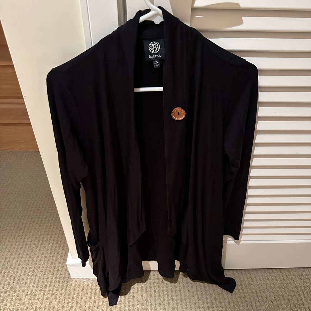 Crossover buttoned Cardigan